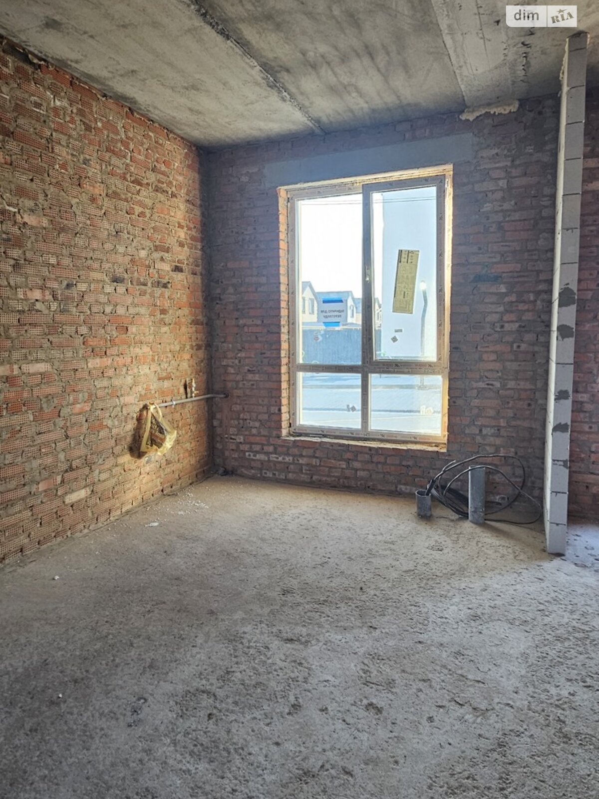 двухэтажный таунхаус, 115 кв. м, кирпич. Продажа в Зарванцах фото 1