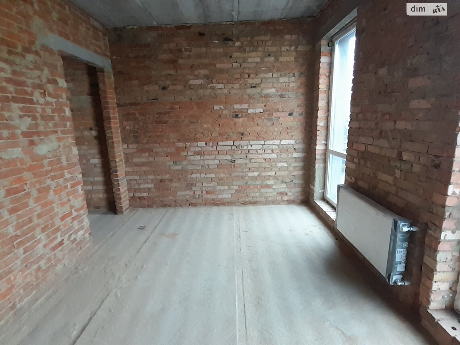 двухэтажный таунхаус, 115 кв. м, кирпич. Продажа в Зарванцах фото 1