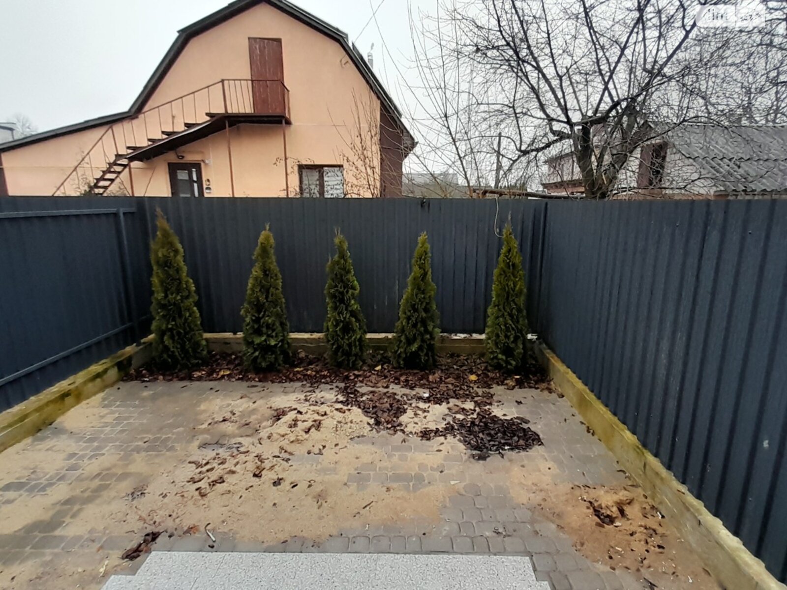 двухэтажный таунхаус, 115 кв. м, кирпич. Продажа в Зарванцах фото 1