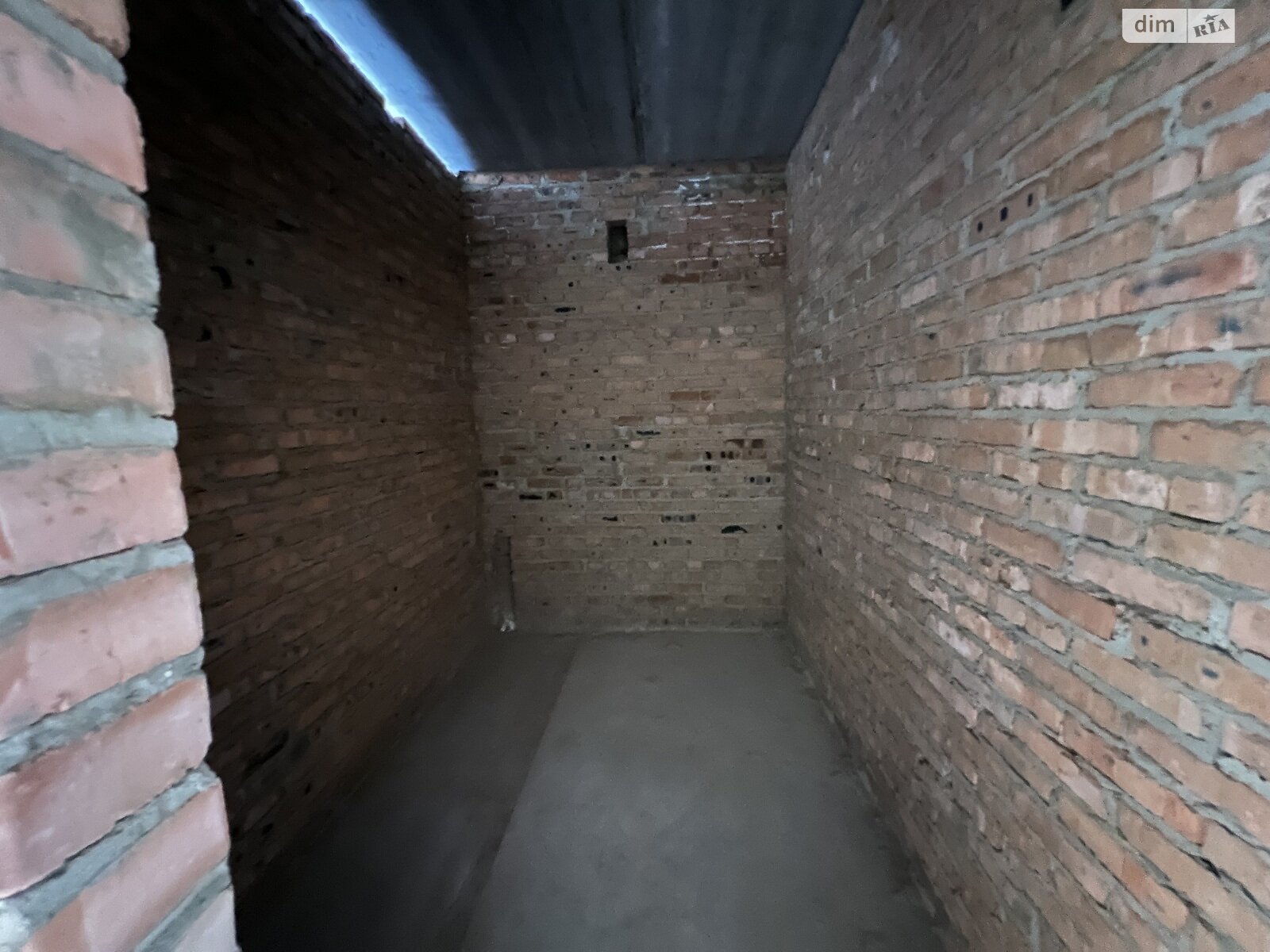 двухэтажный таунхаус, 130 кв. м, кирпич. Продажа в Зарванцах фото 1