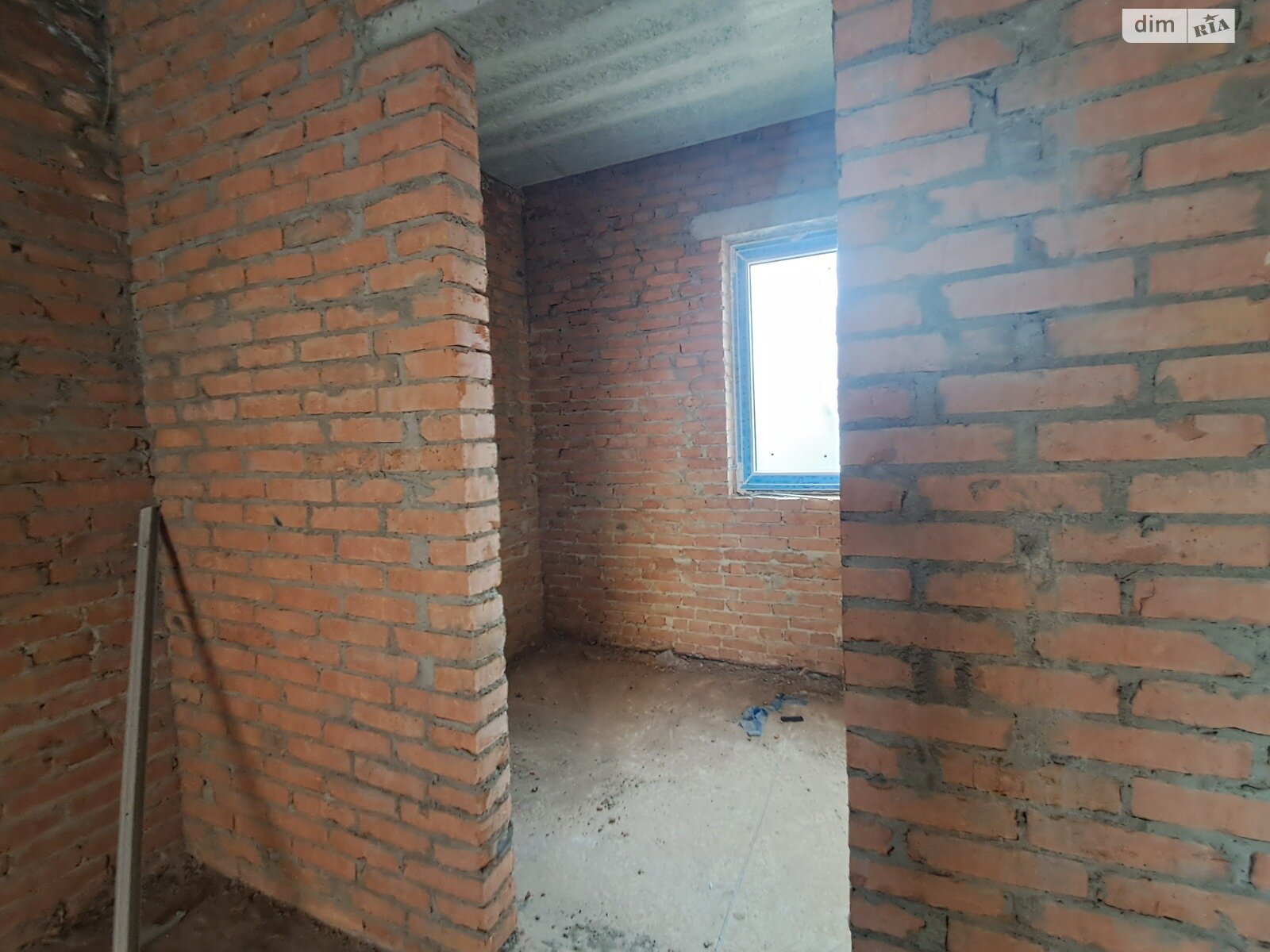 двухэтажный таунхаус, 76 кв. м, кирпич. Продажа в Зарванцах фото 1 двухэтажный таунхаус, 76 кв. м, кирпич. Продажа в Зарванцах фото 1