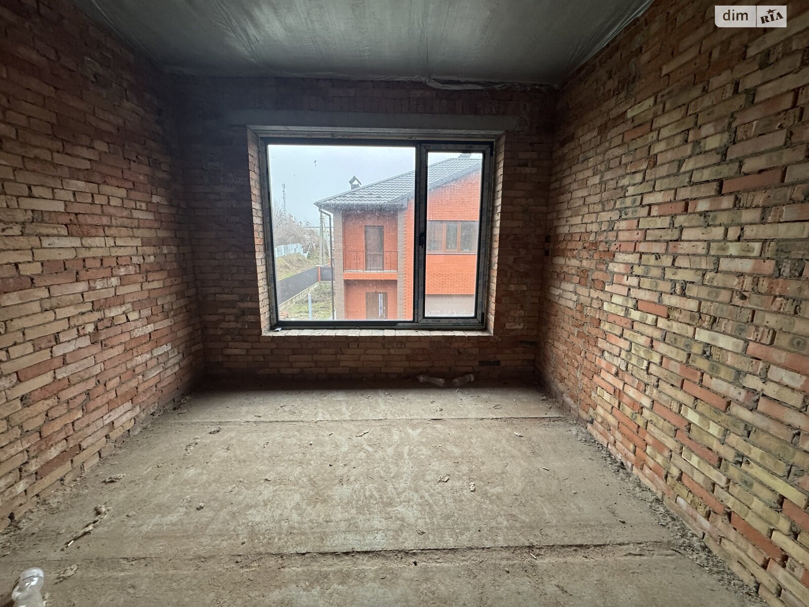 двухэтажный таунхаус, 137 кв. м, кирпич. Продажа в Зарванцах фото 1 двухэтажный таунхаус, 137 кв. м, кирпич. Продажа в Зарванцах фото 1