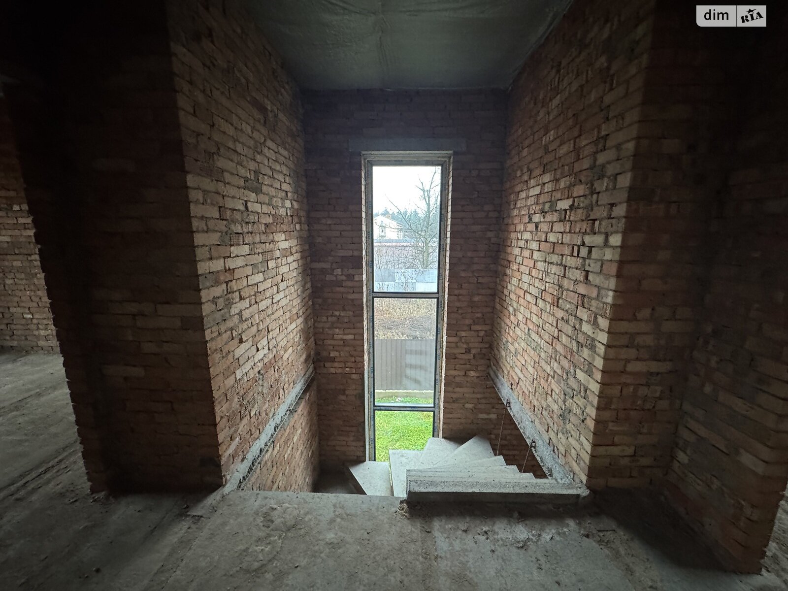 двухэтажный таунхаус, 137 кв. м, кирпич. Продажа в Зарванцах фото 1 двухэтажный таунхаус, 137 кв. м, кирпич. Продажа в Зарванцах фото 1