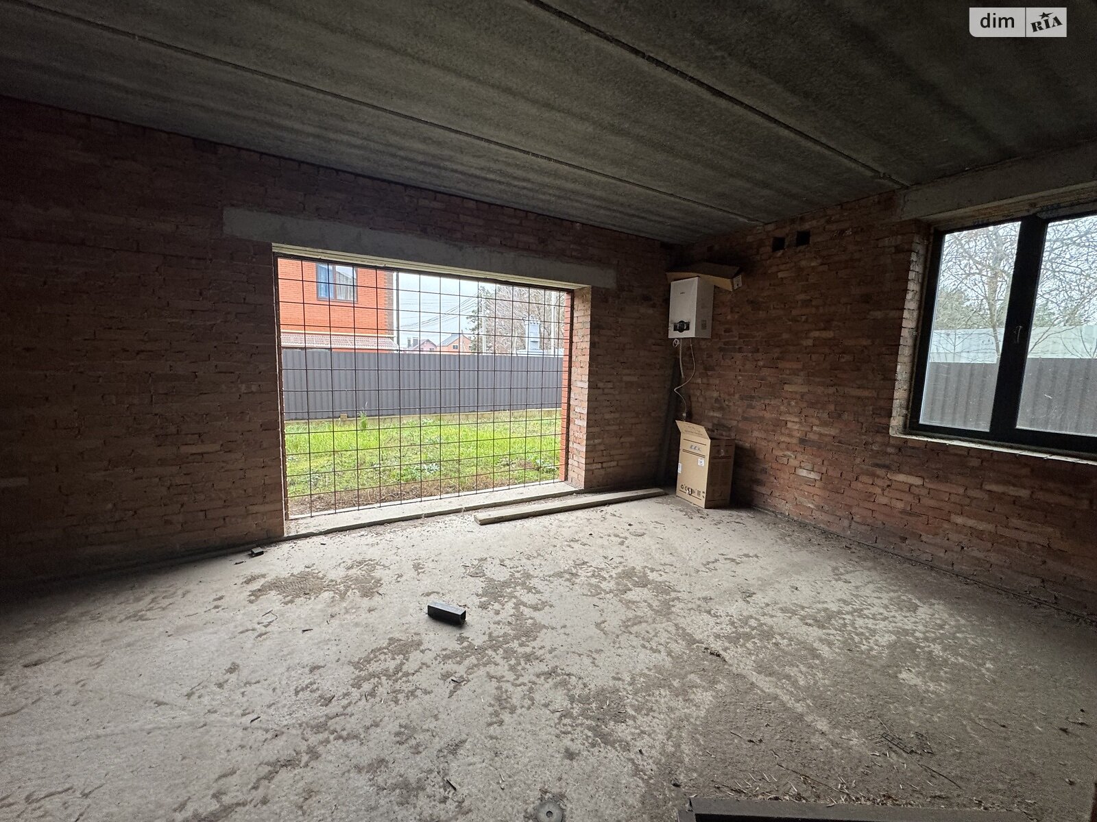 двухэтажный таунхаус, 137 кв. м, кирпич. Продажа в Зарванцах фото 1 двухэтажный таунхаус, 137 кв. м, кирпич. Продажа в Зарванцах фото 1