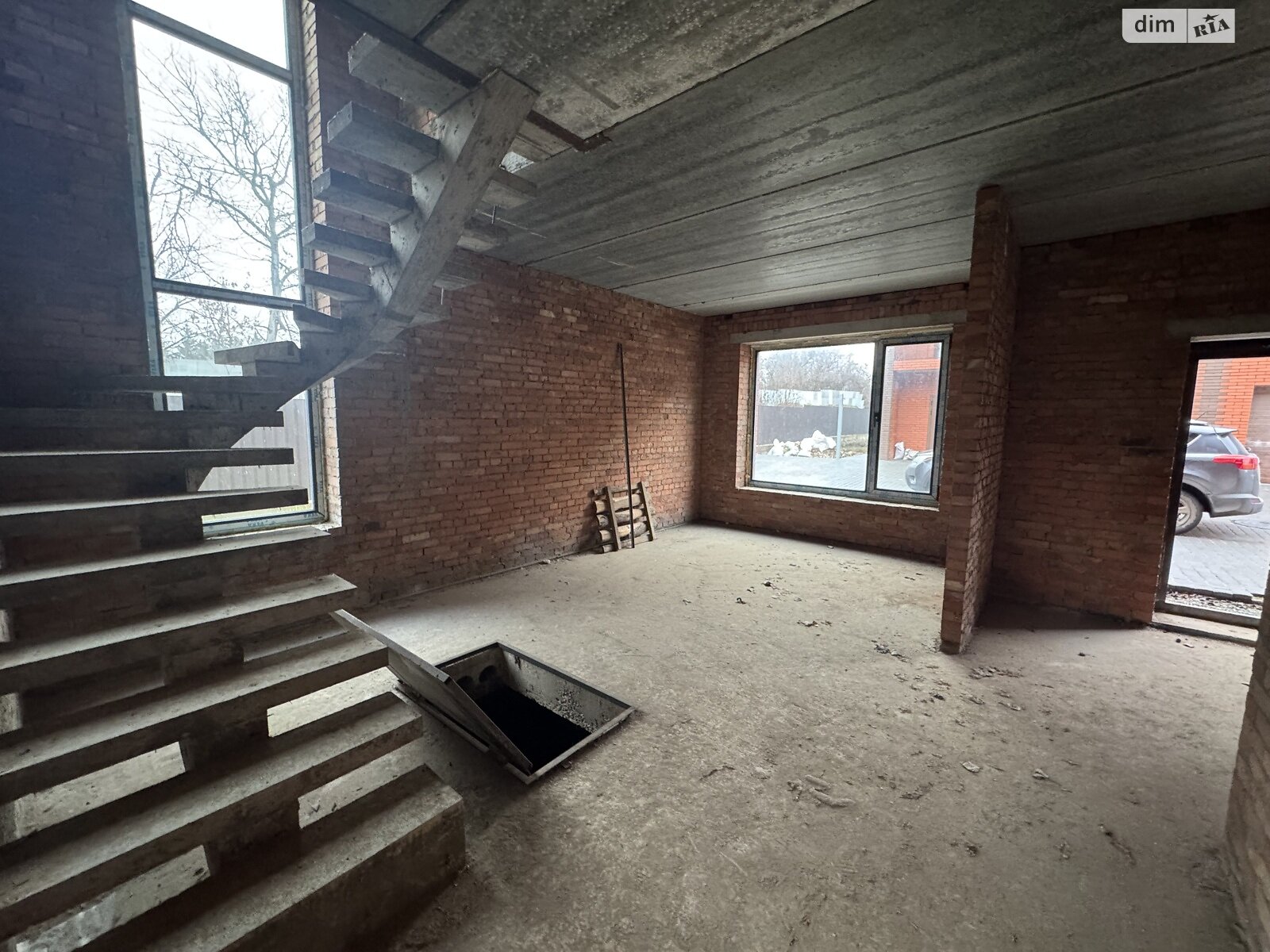 двухэтажный таунхаус, 137 кв. м, кирпич. Продажа в Зарванцах фото 1 двухэтажный таунхаус, 137 кв. м, кирпич. Продажа в Зарванцах фото 1