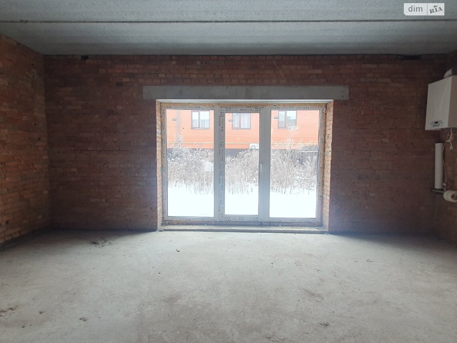 двухэтажный таунхаус, 145 кв. м, кирпич. Продажа в Зарванцах фото 1