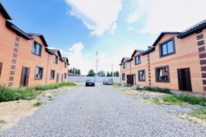 двухэтажный таунхаус, 90 кв. м, кирпич. Продажа в Зарванцах фото 2