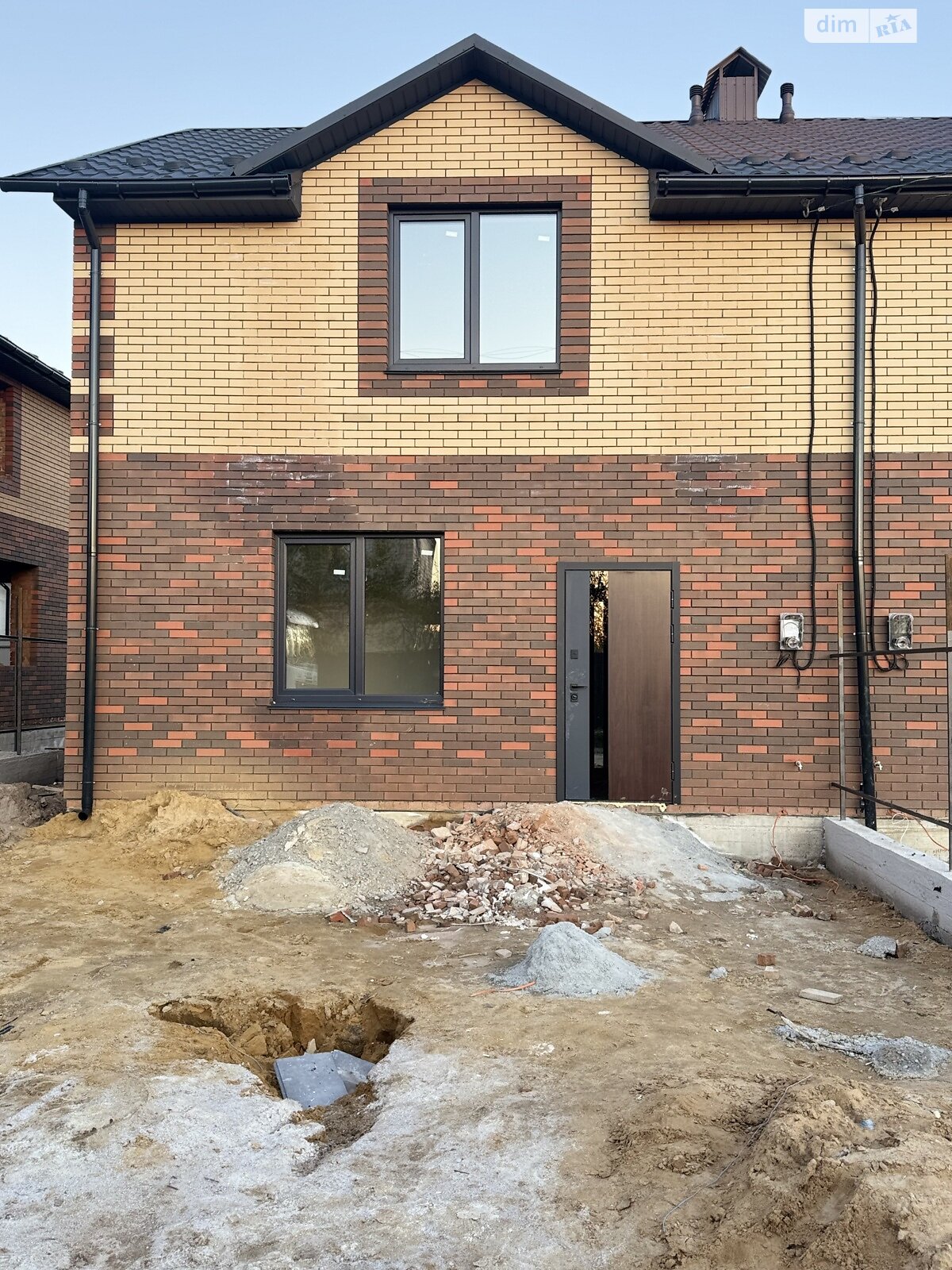 двоповерховий таунхаус, 105 кв. м, кирпич. Продаж у Зарванцях фото 1 двоповерховий таунхаус, 105 кв. м, кирпич. Продаж у Зарванцях фото 1