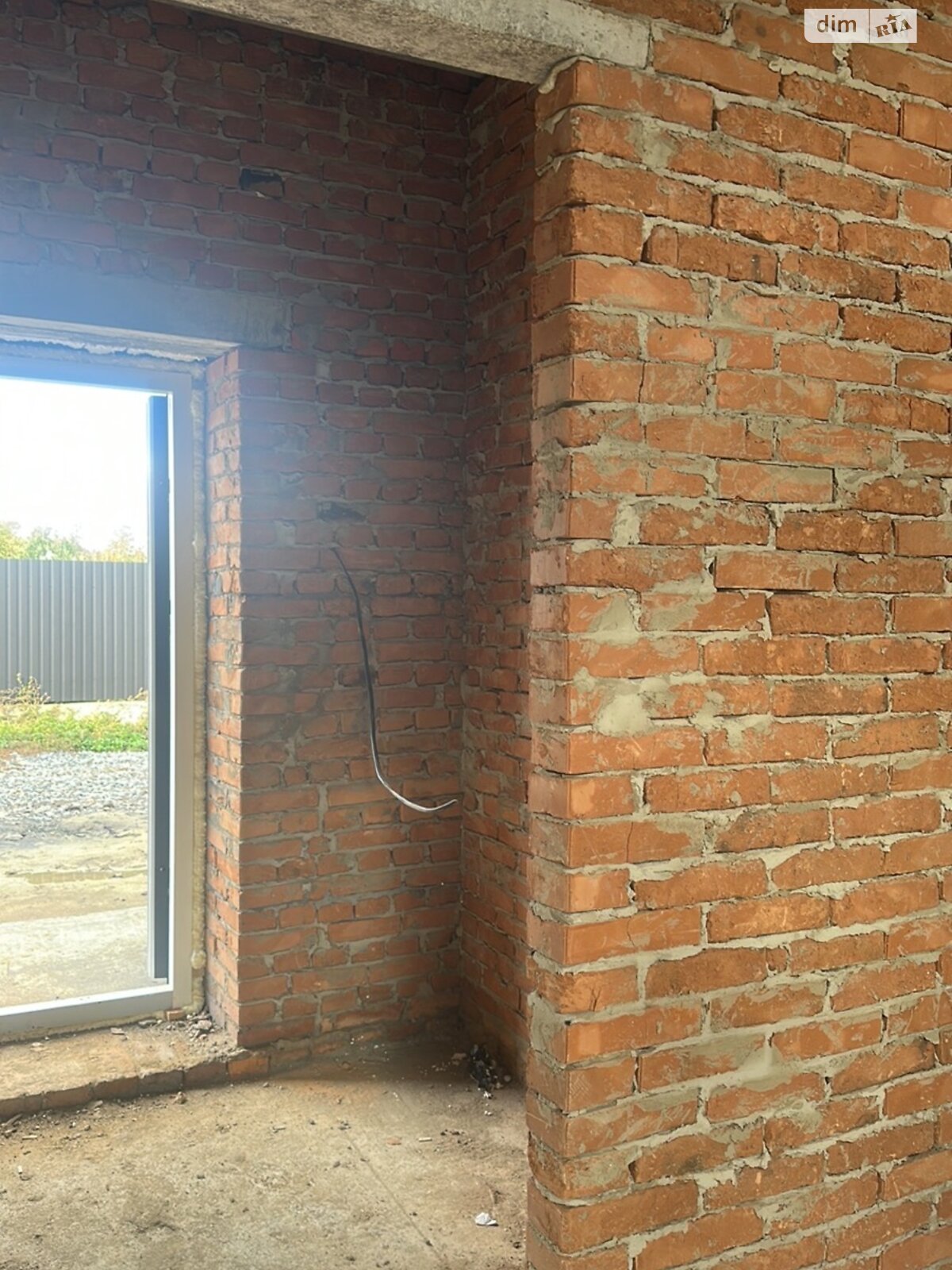 двухэтажный таунхаус, 80 кв. м, кирпич. Продажа в Зарванцах фото 1