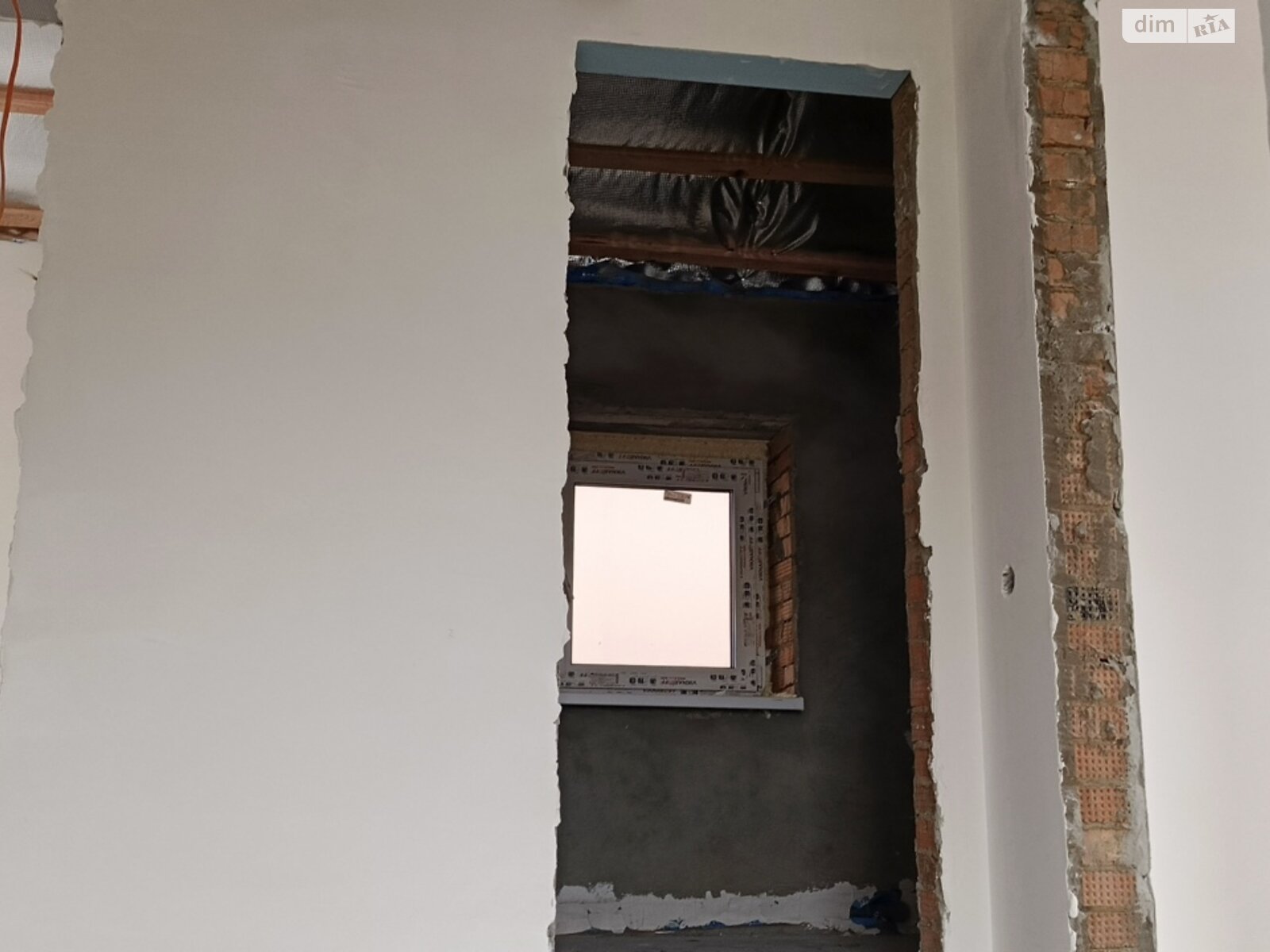 двухэтажный таунхаус, 105 кв. м, кирпич. Продажа в Зарванцах фото 1 двухэтажный таунхаус, 105 кв. м, кирпич. Продажа в Зарванцах фото 1