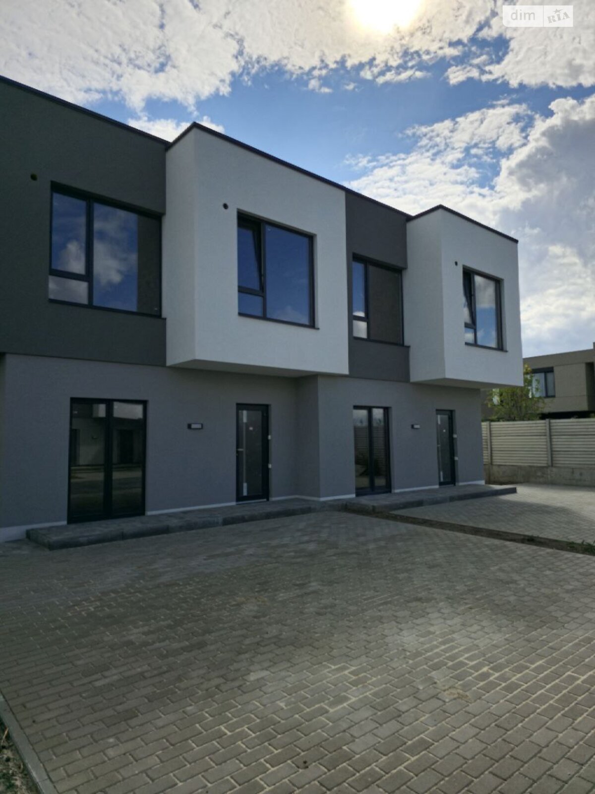 двоповерховий таунхаус, 128.1 кв. м, цегла. Продаж у Слобожанському фото 1 двоповерховий таунхаус, 128.1 кв. м, цегла. Продаж у Слобожанському фото 1