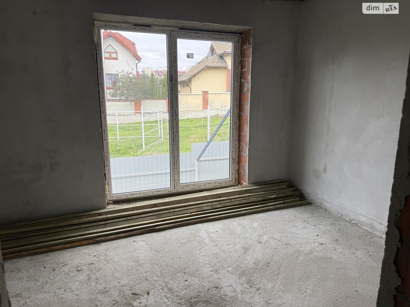 двоповерховий таунхаус, 116.5 кв. м, керамічний блок. Продаж у Зубрі фото 1