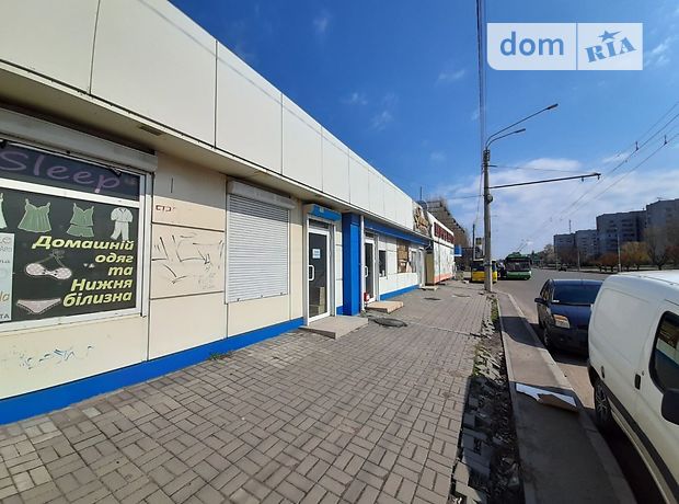 Торгова площа в Черкасах, продаж по Сумгаїтська вулиця 12/1, район ПЗР, ціна: договірна за об’єкт фото 1 Торгова площа в Черкасах, продаж по Сумгаїтська вулиця 12/1, район ПЗР, ціна: договірна за об’єкт фото 1