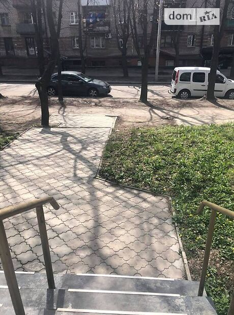 Торгова площа в Дніпрі, продаж по Леонида Стромцова Вакуленчука 4, район Центральний, ціна: 105 000 долларів за об’єкт фото 1 Торгова площа в Дніпрі, продаж по Леонида Стромцова Вакуленчука 4, район Центральний, ціна: 105 000 долларів за об’єкт фото 1