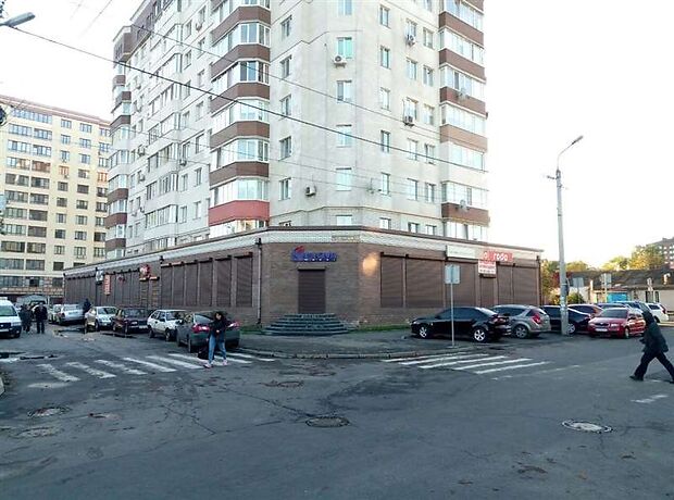 Торгова площа в Хмельницькому, продаж по Староміська вулиця 52, район Центр, ціна: договірна за об’єкт фото 1 Торгова площа в Хмельницькому, продаж по Староміська вулиця 52, район Центр, ціна: договірна за об’єкт фото 1