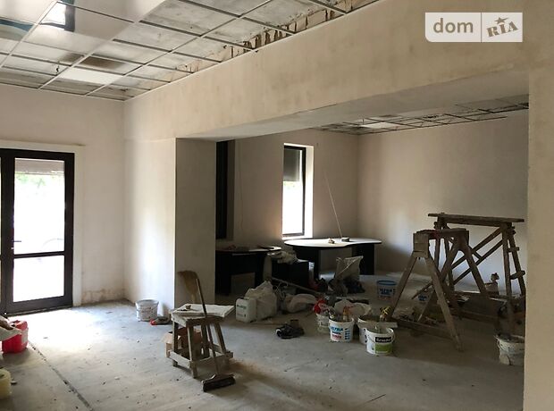 Торговая площадь в Ивано-Франковске, продажа по Мазепи 167/4, район Бам, цена: 50 000 долларов за объект фото 1 Торговая площадь в Ивано-Франковске, продажа по Мазепи 167/4, район Бам, цена: 50 000 долларов за объект фото 1