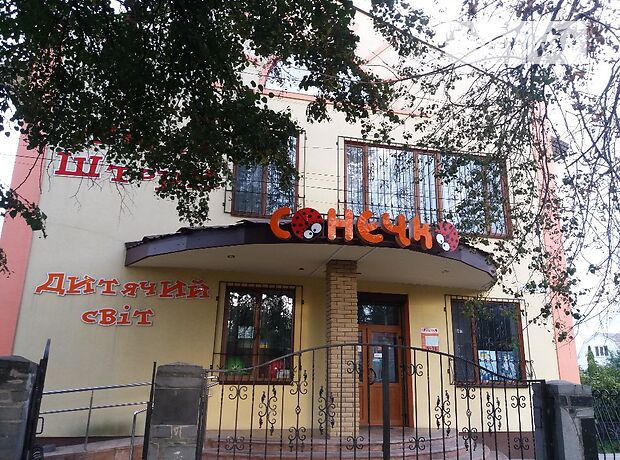 Торговая площадь в Коростышеве, продажа по Семінарська 60, район Коростышев, цена: 250 000 долларов за объект фото 1 Торговая площадь в Коростышеве, продажа по Семінарська 60, район Коростышев, цена: 250 000 долларов за объект фото 1