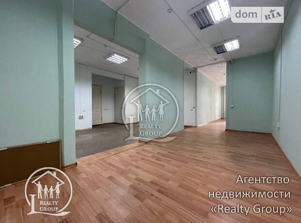 Торгова площа в Кривому Розі, продаж по Соборності 73, район Дзержинський, ціна: 18 000 долларів за об’єкт фото 1 Торгова площа в Кривому Розі, продаж по Соборності 73, район Дзержинський, ціна: 18 000 долларів за об’єкт фото 1