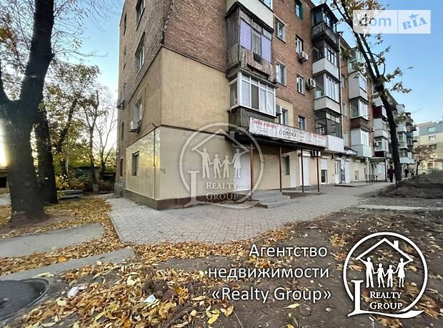 Торгова площа в Кривому Розі, продаж по Фукса Эдуарда 12, район Жовтневий, ціна: 22 000 долларів за об’єкт фото 1 Торгова площа в Кривому Розі, продаж по Фукса Эдуарда 12, район Жовтневий, ціна: 22 000 долларів за об’єкт фото 1