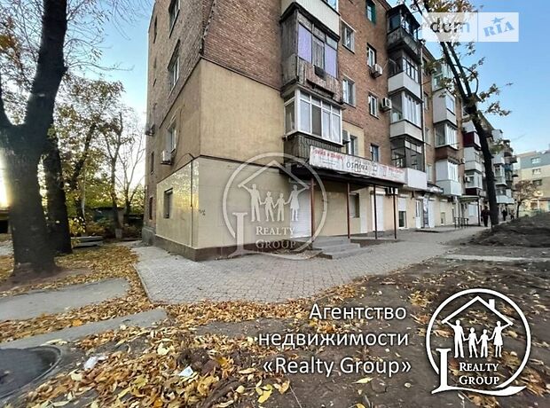 Торгова площа в Кривому Розі, продаж по Фукса Эдуарда 12, район Жовтневий, ціна: 22 000 долларів за об’єкт фото 1 Торгова площа в Кривому Розі, продаж по Фукса Эдуарда 12, район Жовтневий, ціна: 22 000 долларів за об’єкт фото 1