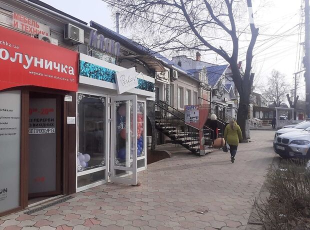 Торгова площа в Миколаєві, продаж по Московська вулиця, район Центральний, ціна: договірна за об’єкт фото 1 Торгова площа в Миколаєві, продаж по Московська вулиця, район Центральний, ціна: договірна за об’єкт фото 1