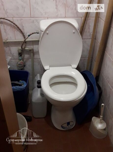 Торгова площа в Полтаві, продаж по Чураївни вулиця, район Левада, ціна: 30 000 долларів за об’єкт фото 1 Торгова площа в Полтаві, продаж по Чураївни вулиця, район Левада, ціна: 30 000 долларів за об’єкт фото 1
