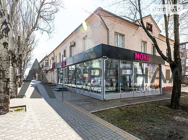 Торговая площадь в Запорожье, продажа по Победы 38, район Вознесеновский (Орджоникидзевский), цена: договорная за объект фото 1 Торговая площадь в Запорожье, продажа по Победы 38, район Вознесеновский (Орджоникидзевский), цена: договорная за объект фото 1