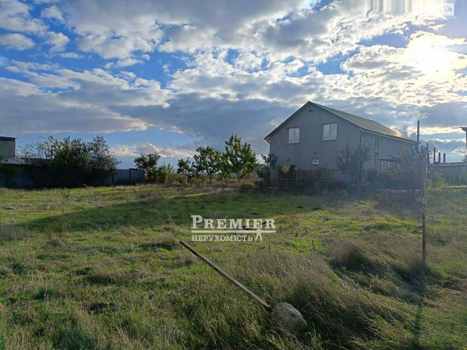 Земельна ділянка під житлову забудову в Олександрівці, площа 10 соток фото 1 Земельна ділянка під житлову забудову в Олександрівці, площа 10 соток фото 1