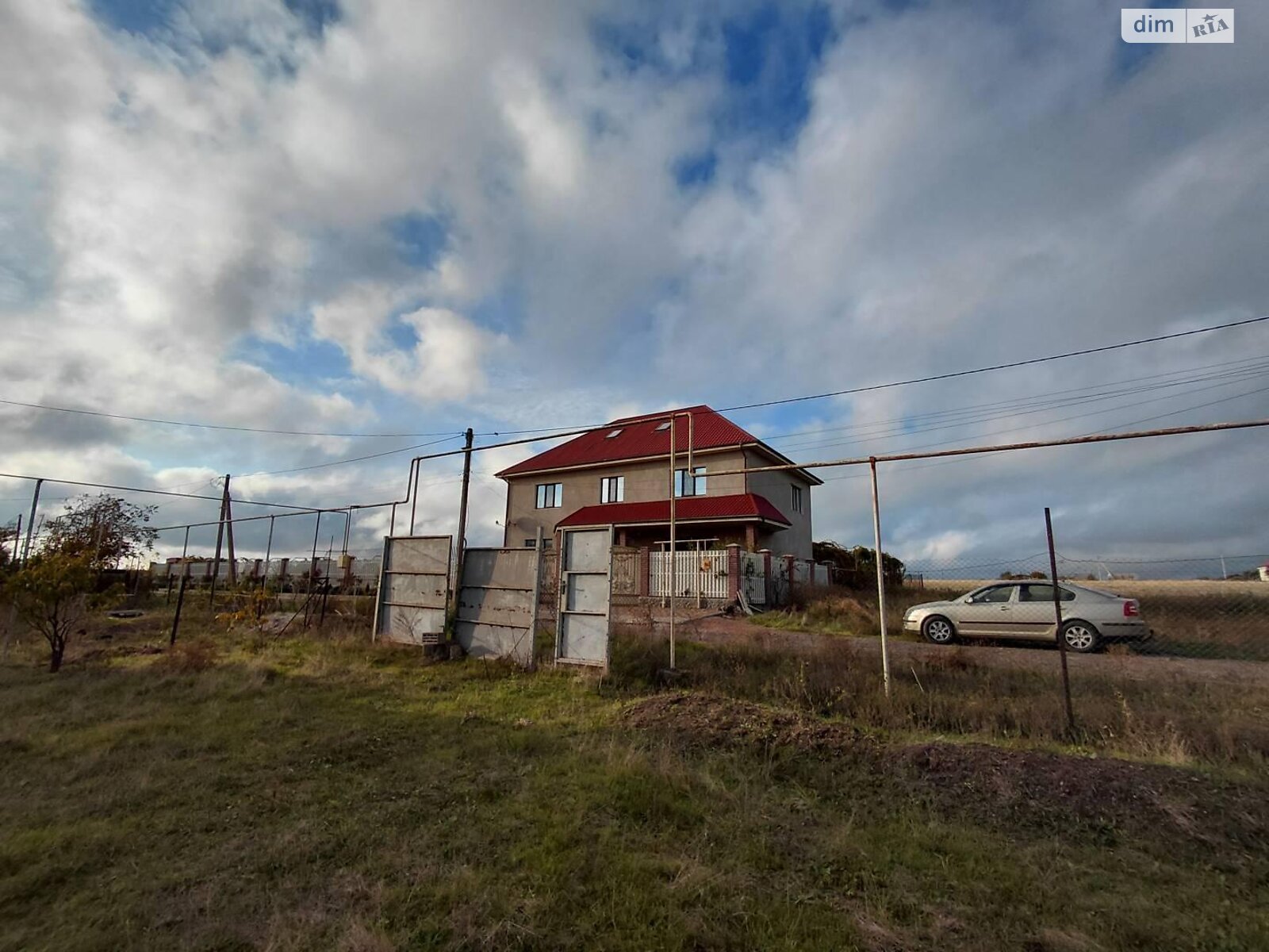 Земельный участок под жилую застройку в Александровке, площадь 10 соток фото 1 Земельный участок под жилую застройку в Александровке, площадь 10 соток фото 1
