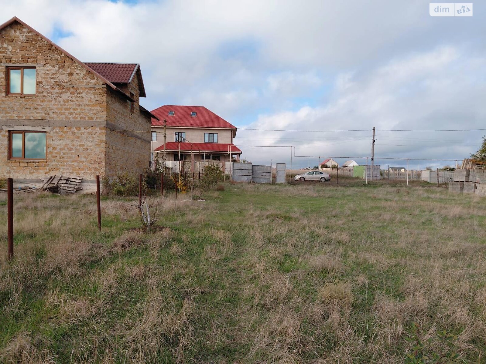 Земельный участок под жилую застройку в Александровке, площадь 10 соток фото 1 Земельный участок под жилую застройку в Александровке, площадь 10 соток фото 1