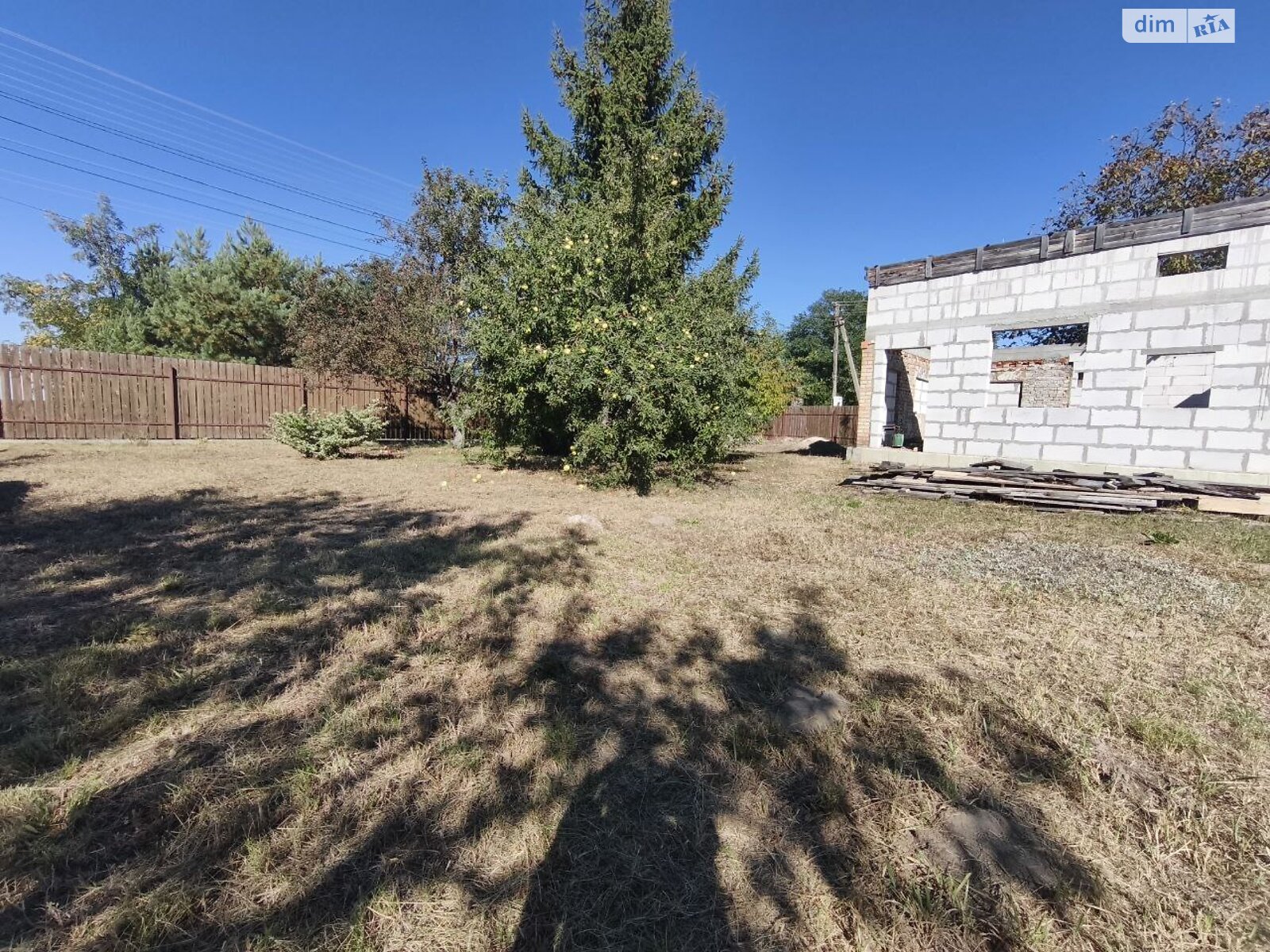 Земельна ділянка під житлову забудову в Андріївці, площа 6 соток фото 1 Земельна ділянка під житлову забудову в Андріївці, площа 6 соток фото 1