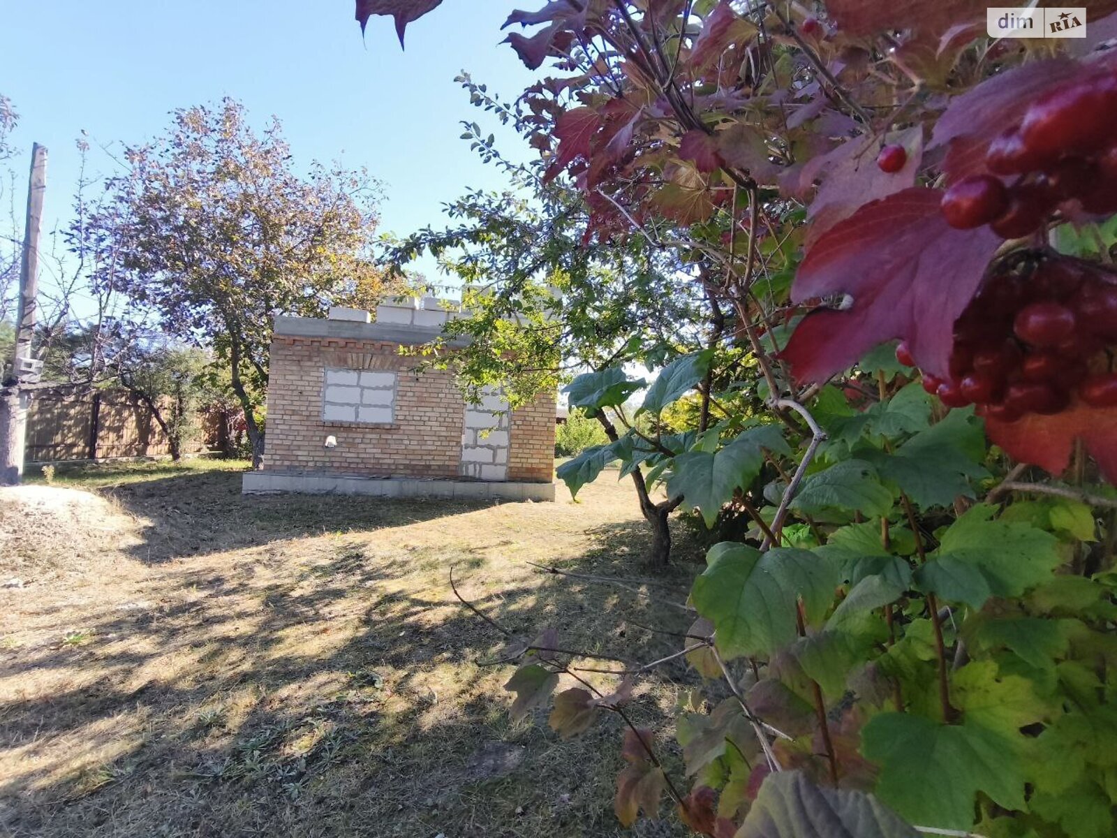 Земельна ділянка під житлову забудову в Андріївці, площа 6 соток фото 1 Земельна ділянка під житлову забудову в Андріївці, площа 6 соток фото 1