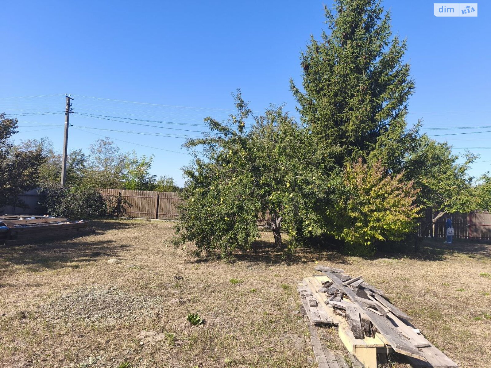 Земельна ділянка під житлову забудову в Андріївці, площа 6 соток фото 1 Земельна ділянка під житлову забудову в Андріївці, площа 6 соток фото 1