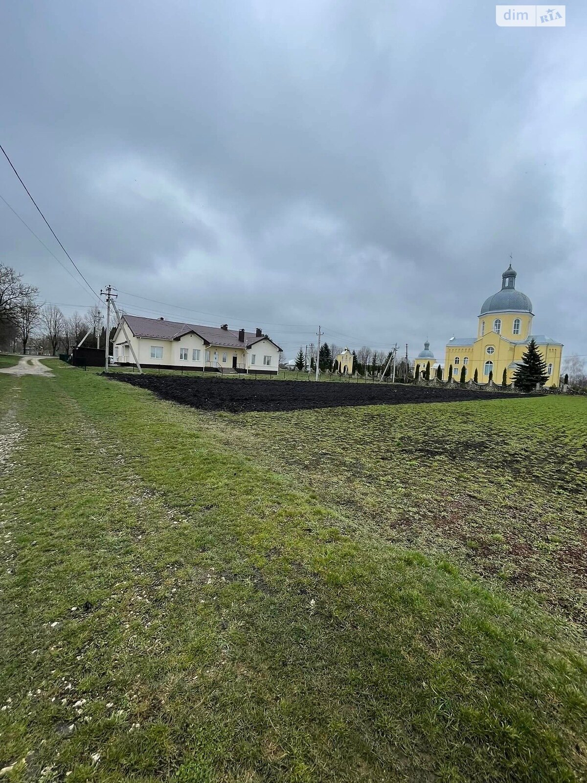 Земельна ділянка під житлову забудову в Ангелівці, площа 15 соток фото 1 Земельна ділянка під житлову забудову в Ангелівці, площа 15 соток фото 1