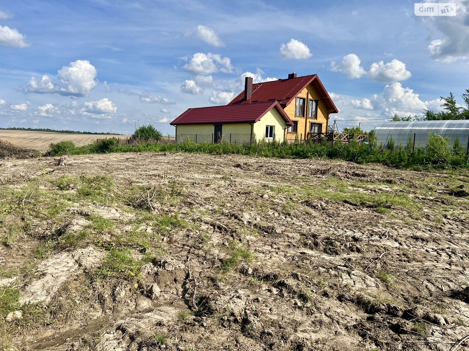 Земельна ділянка під житлову забудову в Басівці, площа 16 соток фото 1 Земельна ділянка під житлову забудову в Басівці, площа 16 соток фото 1