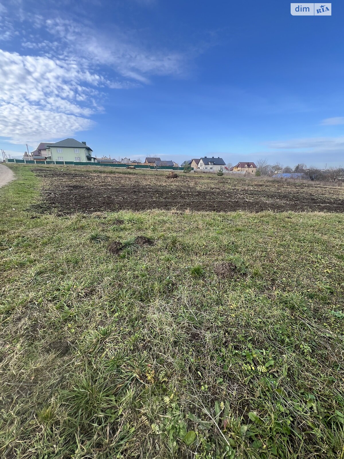 Земельна ділянка під житлову забудову в Байківці, площа 11 соток фото 1 Земельна ділянка під житлову забудову в Байківці, площа 11 соток фото 1