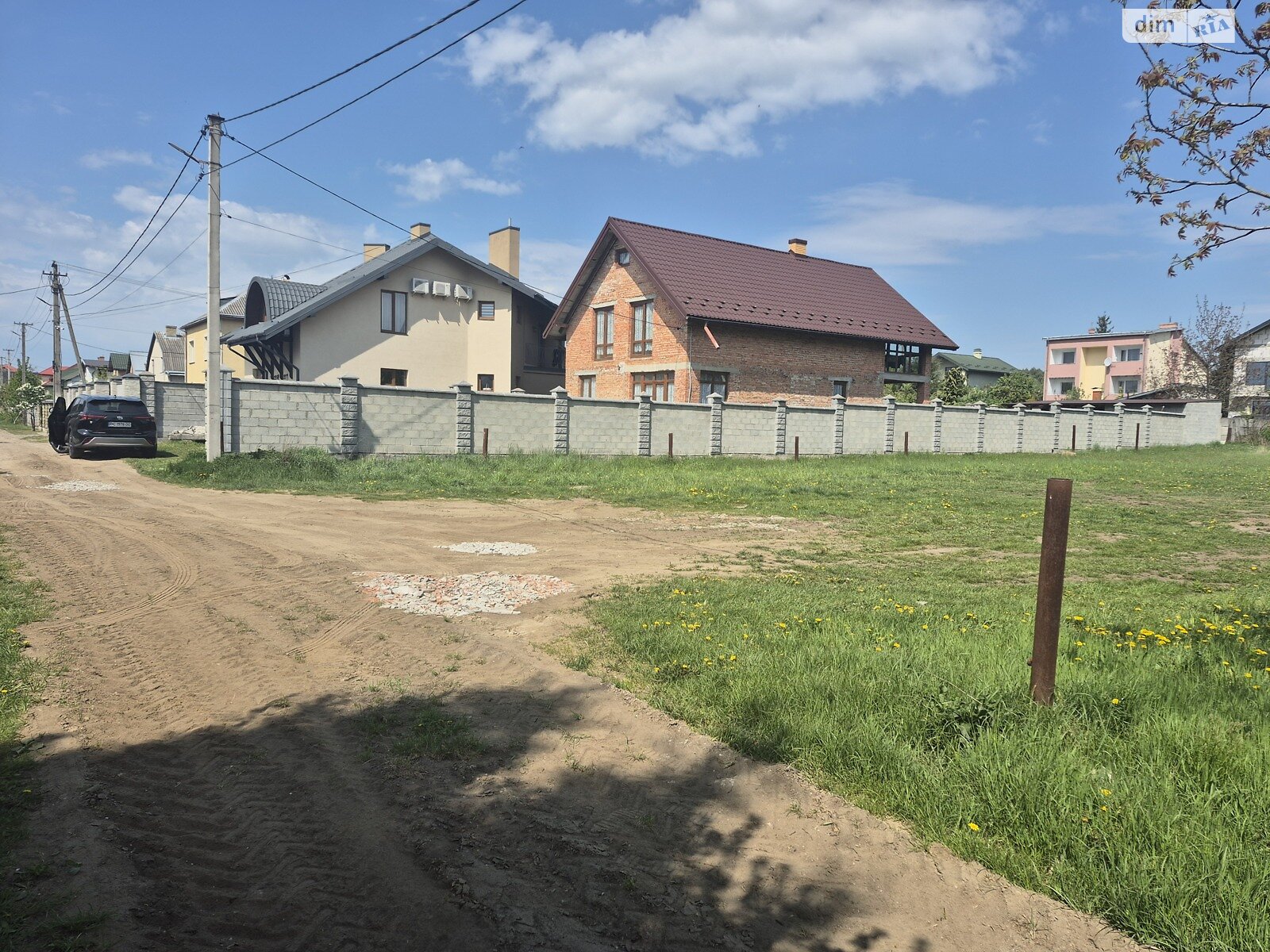 Земельна ділянка під житлову забудову в Бірки, площа 11.2 сотки фото 1 Земельна ділянка під житлову забудову в Бірки, площа 11.2 сотки фото 1