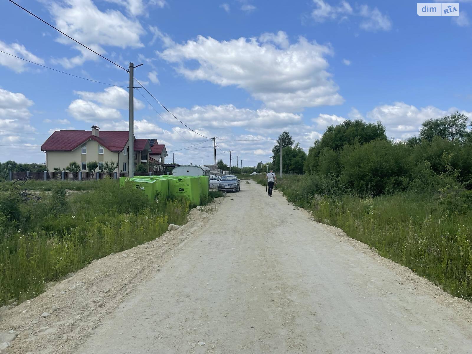 Земельна ділянка під житлову забудову в Бірки, площа 12 соток фото 1 Земельна ділянка під житлову забудову в Бірки, площа 12 соток фото 1