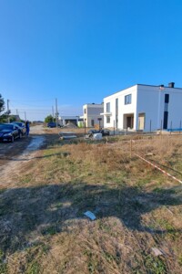 Земельный участок под жилую застройку в Бобрице, площадь 5.5 сотки фото 2