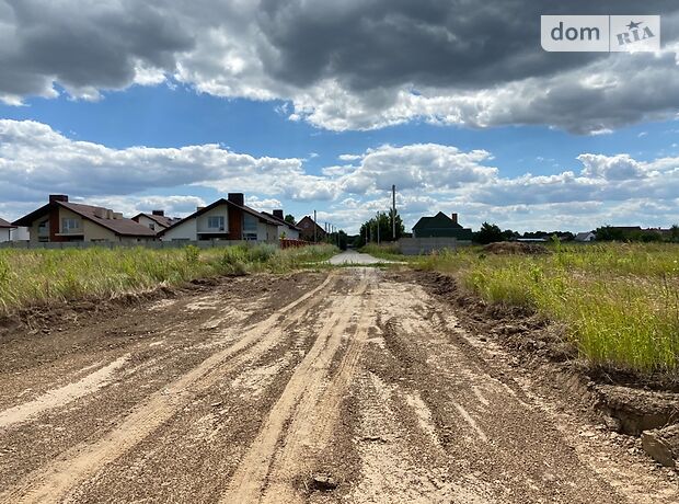 Земля под жилую застройку в селе Мартусовка, площадь 10 соток фото 1 Земля под жилую застройку в селе Мартусовка, площадь 10 соток фото 1