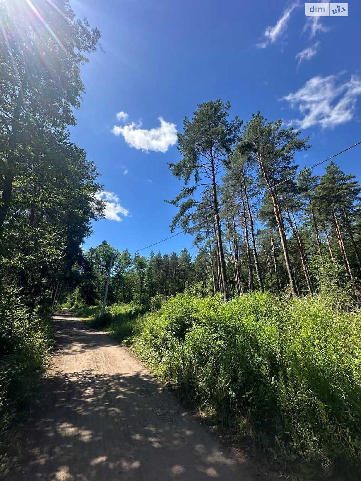 Земельна ділянка під житлову забудову в Брюховичах, площа 6 соток фото 1 Земельна ділянка під житлову забудову в Брюховичах, площа 6 соток фото 1