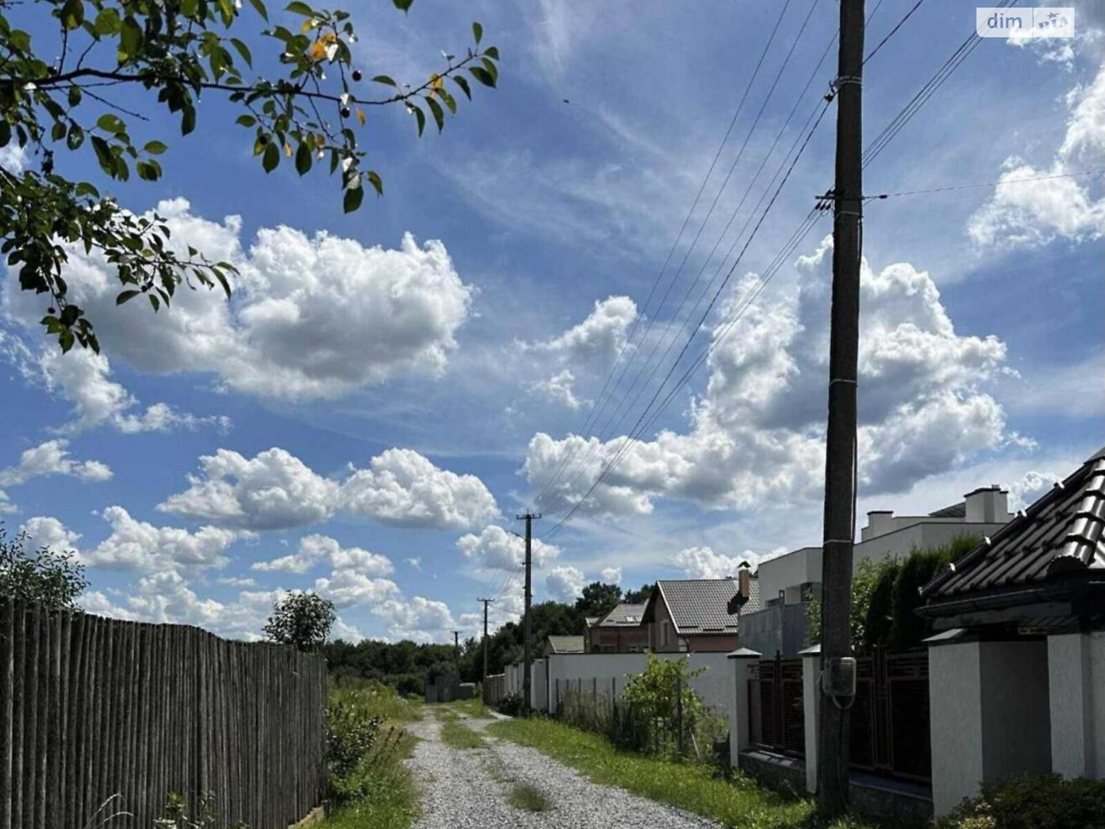 Земельный участок под жилую застройку в Буде, площадь 24.64 сотки фото 1