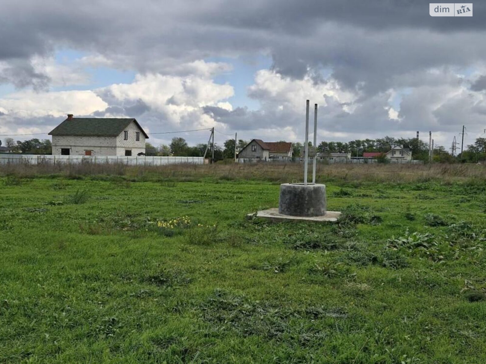 Земельна ділянка під житлову забудову в Молодіжному, площа 11.97 сотки фото 1 Земельна ділянка під житлову забудову в Молодіжному, площа 11.97 сотки фото 1
