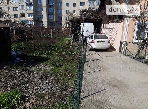 Земля под жилую застройку в Черновцах, район Аэропорт, площадь 8.5 сотки фото 1 Земля под жилую застройку в Черновцах, район Аэропорт, площадь 8.5 сотки фото 1
