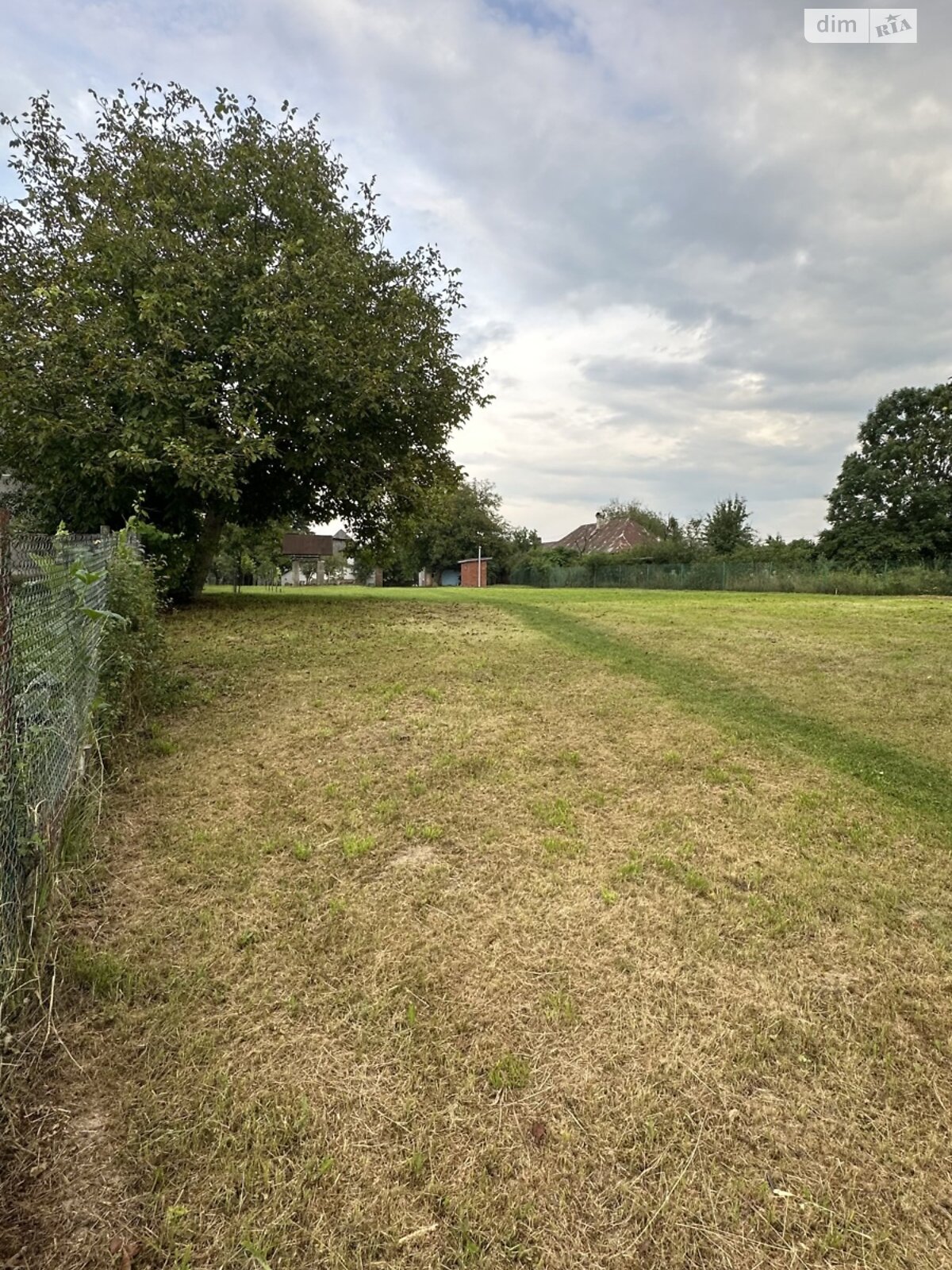 Земля під житлову забудову в Чернівцях, район Нова Жучка, площа 32.76 сотки фото 1 Земля під житлову забудову в Чернівцях, район Нова Жучка, площа 32.76 сотки фото 1