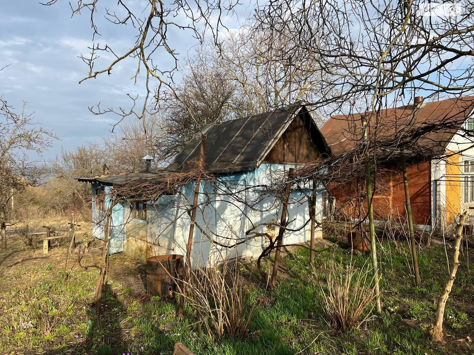 Земля під житлову забудову в Чернівцях, район Роша, площа 6 соток фото 1 Земля під житлову забудову в Чернівцях, район Роша, площа 6 соток фото 1