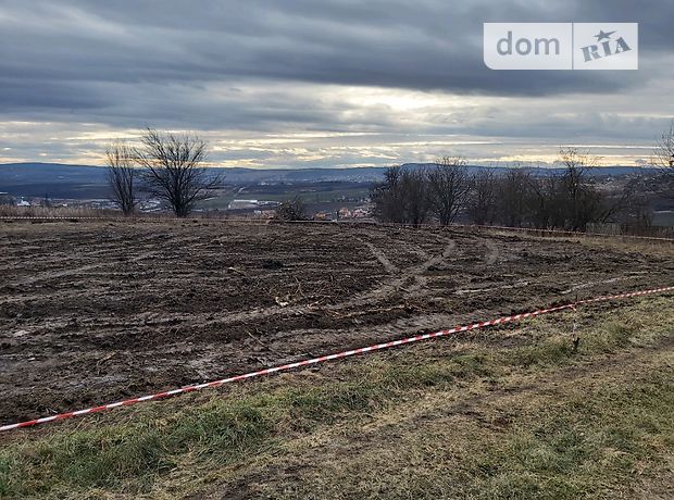 Земля под жилую застройку в Черновцах, район Роша Стынка, площадь 10 соток фото 1 Земля под жилую застройку в Черновцах, район Роша Стынка, площадь 10 соток фото 1