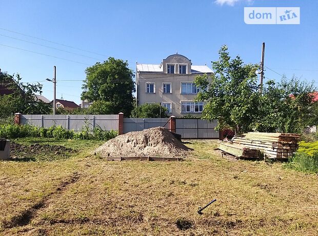 Земля под жилую застройку в Черновцах, район Роша, площадь 6 соток фото 1 Земля под жилую застройку в Черновцах, район Роша, площадь 6 соток фото 1