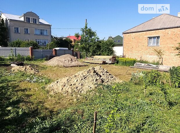 Земля под жилую застройку в Черновцах, район Роша, площадь 6 соток фото 1 Земля под жилую застройку в Черновцах, район Роша, площадь 6 соток фото 1