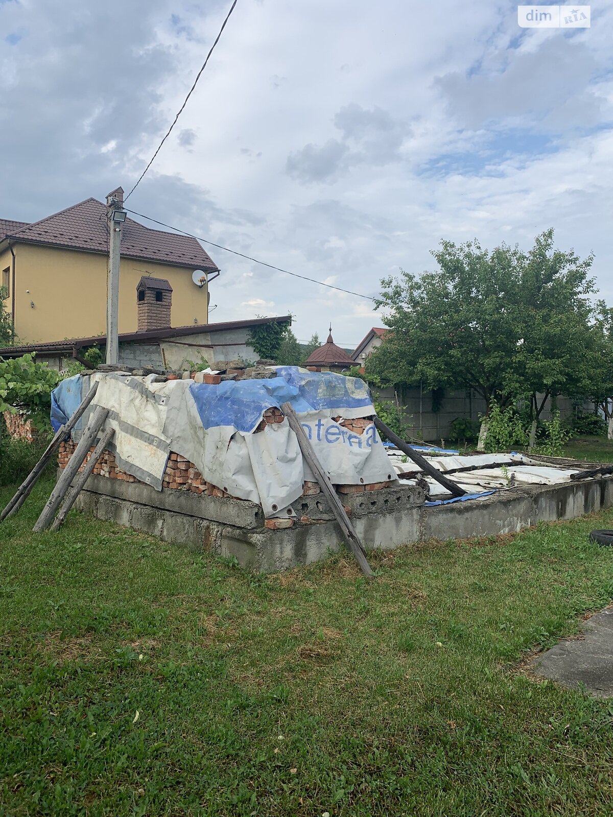 Земля под жилую застройку в Черновцах, район Старая Жучка, площадь 8 соток фото 1 Земля под жилую застройку в Черновцах, район Старая Жучка, площадь 8 соток фото 1